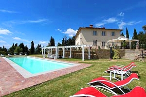 Villa de lujo en Certaldo. Alquiler de villa de lujo en Certaldo (Florencia) en la campia de Empoli
