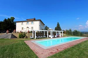 Villa de lujo en Certaldo. Alquiler de villa de lujo en Certaldo (Florencia) en la campia de Empoli